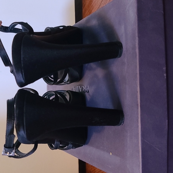 Prada Raso Nero shoes - Picture 4 of 10